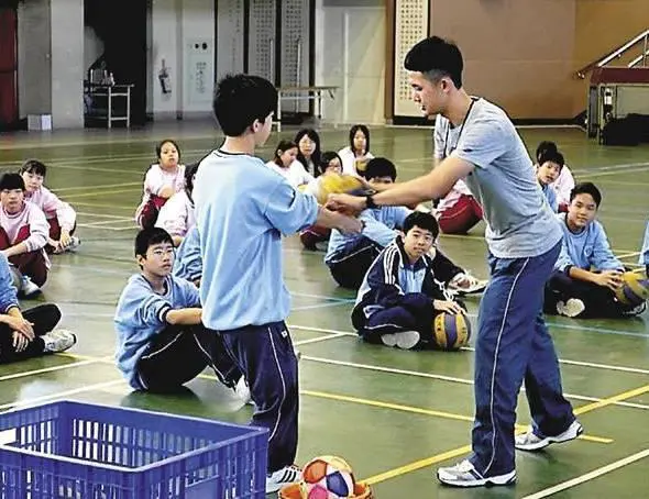 哪里可以找到适合篮球运动员的放松方法?_1